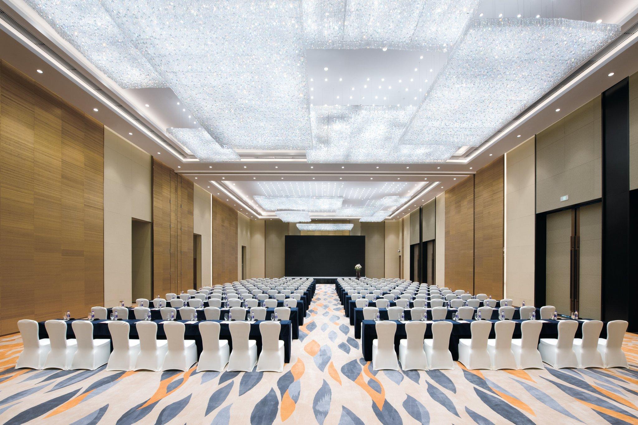 Crowne Plaza Hangzhou Qiantang - The Subway Can Reach The West Lake Scenic Area As Well As The Airport And High-Speed Rail Station, Adjacent To Jinsha Lake And Longfor Paradise Walk Εξωτερικό φωτογραφία