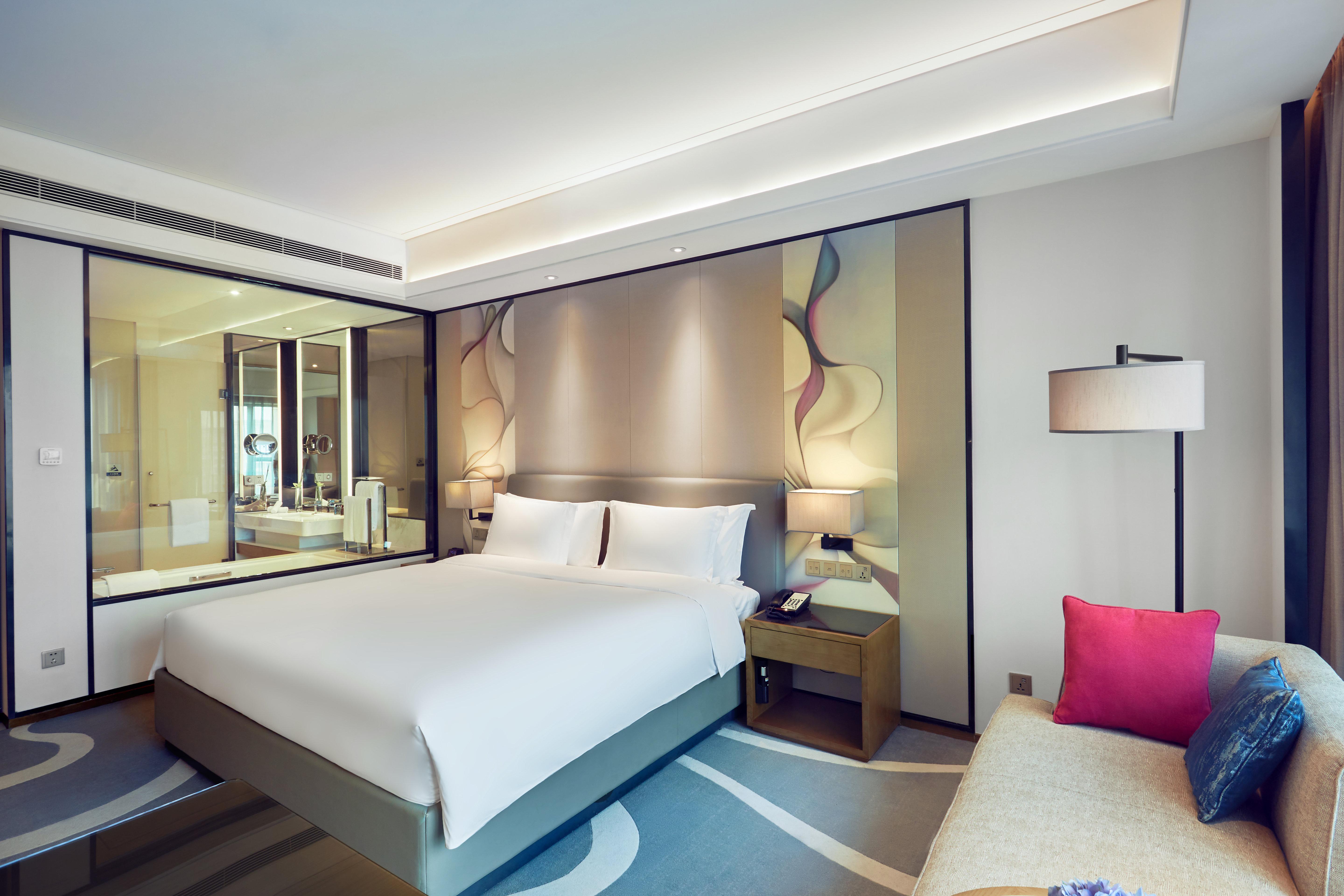 Crowne Plaza Hangzhou Qiantang - The Subway Can Reach The West Lake Scenic Area As Well As The Airport And High-Speed Rail Station, Adjacent To Jinsha Lake And Longfor Paradise Walk Εξωτερικό φωτογραφία