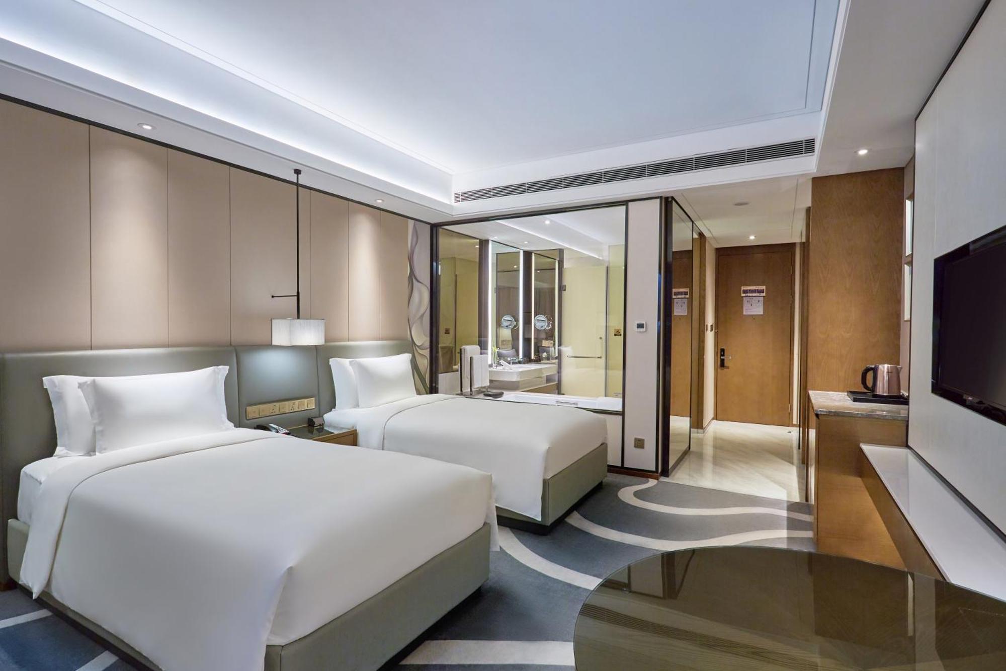 Crowne Plaza Hangzhou Qiantang - The Subway Can Reach The West Lake Scenic Area As Well As The Airport And High-Speed Rail Station, Adjacent To Jinsha Lake And Longfor Paradise Walk Εξωτερικό φωτογραφία